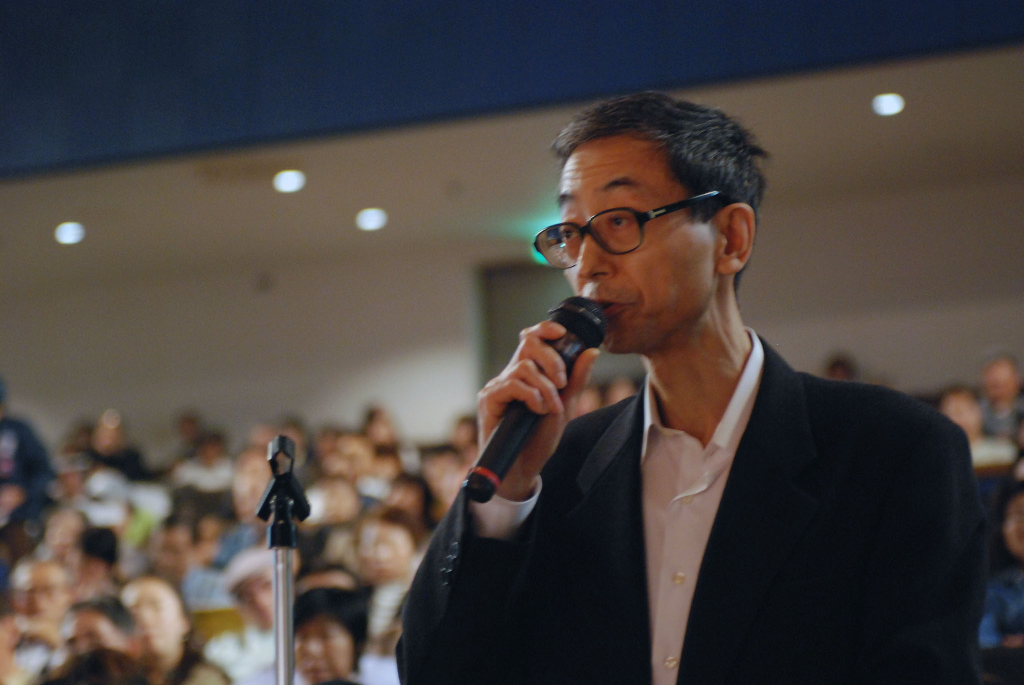 熱心な参加者（質疑応答は本当に熱気に溢れていました）